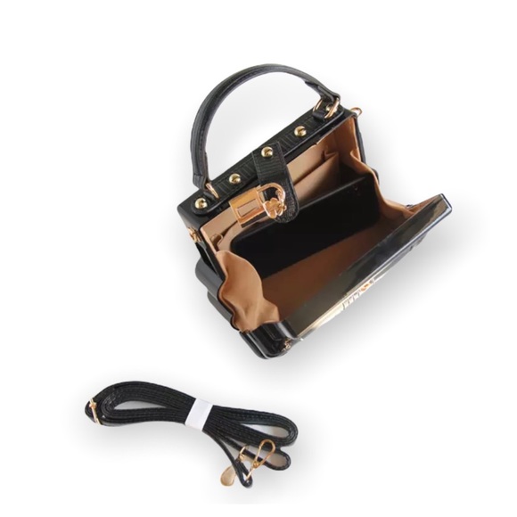 Rare Unique Black Car Handbag - Picture 3 of 3